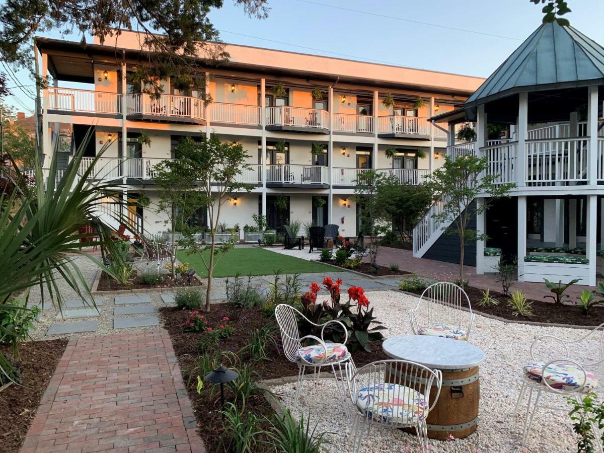 Arrive Wilmington Hotel Exterior photo